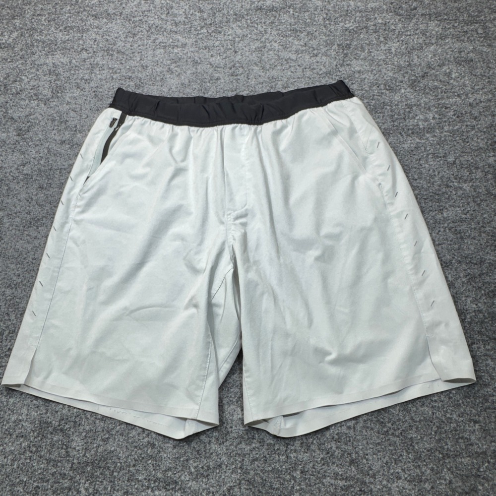 Ten Thousand Interval Shorts Mens Medium 32 Gray 2-in-1 Lined Gym Athletic Run
